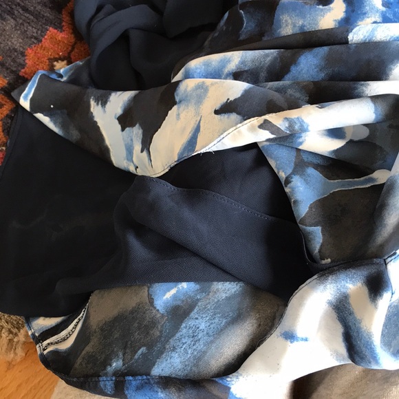 DKNY watercolor blouse - Picture 6 of 7